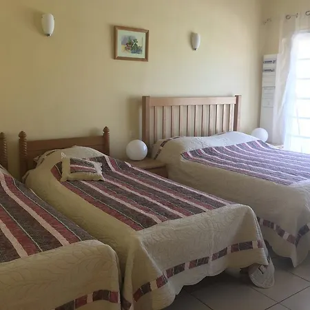 Le Mas Richard Bed and Breakfast Générac