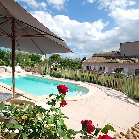 Le Mas Richard Bed and Breakfast *
